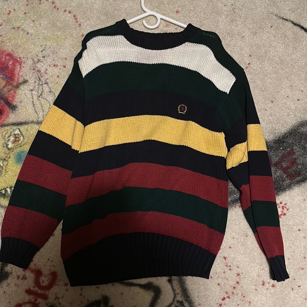 Vintage Tommy Hilfiger sweater size m